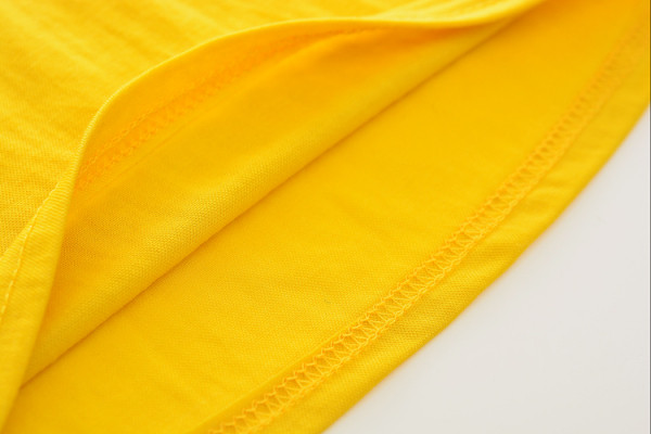 Új modell gyerek szett alacsony galléros blúzhoz + rövidnadrág