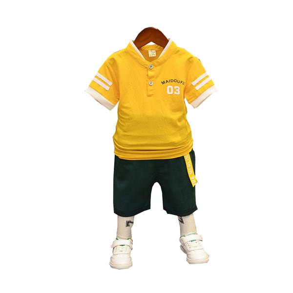 Új modell gyerek szett alacsony galléros blúzhoz + rövidnadrág