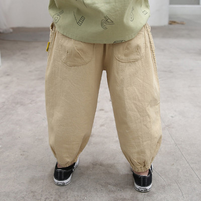 Gyerek nadrág fiúknak gumival és zsebekkel