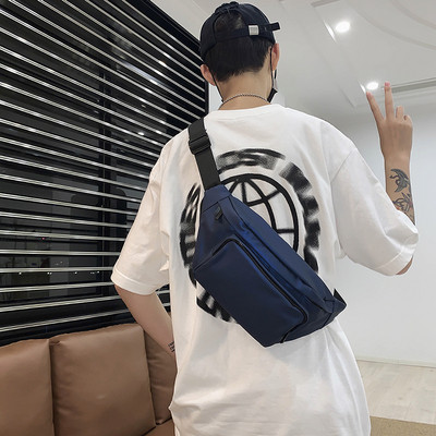 Ανδρική τσάντα ώμου με φερμουάρ