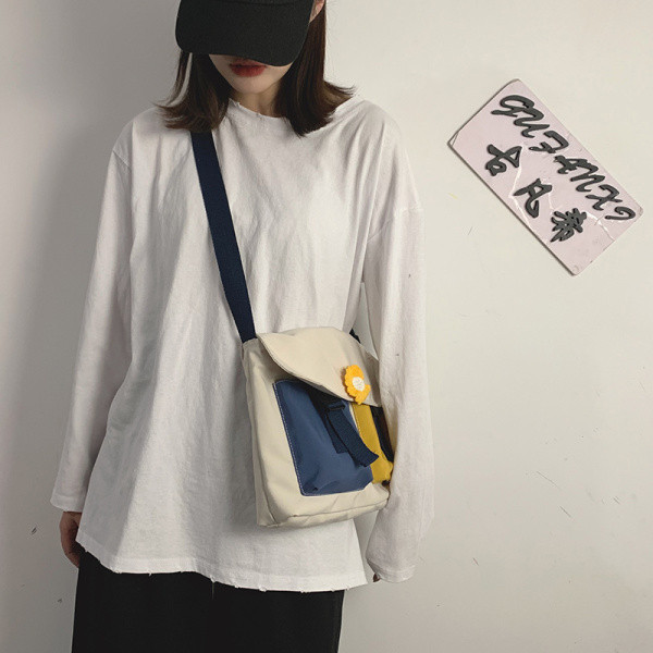 Geantă casual de damă cu mâner lung și buzunare colorate