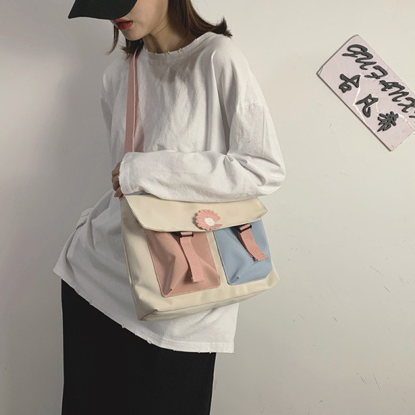 Geantă casual de damă cu mâner lung și buzunare colorate