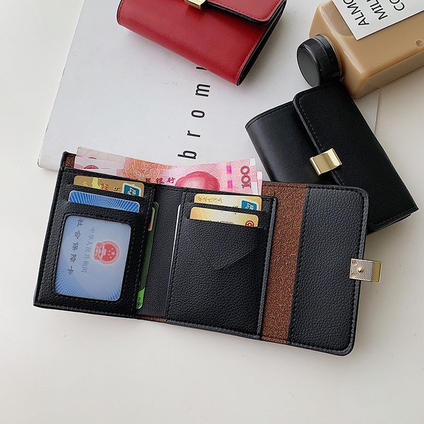 Sima modell női pénztárca eko bőrből, fém rögzítéssel