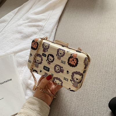 Kaasaegne pika rauast käepidemega naiste koti tüüpi rahakott