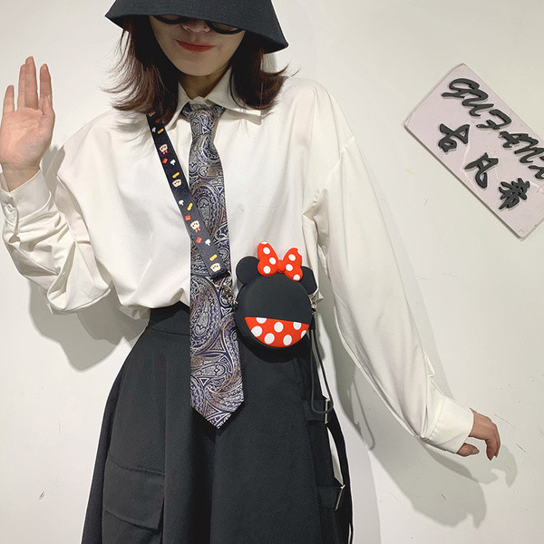 Új modell női kistáska színes fogantyúval és 3D elemmel