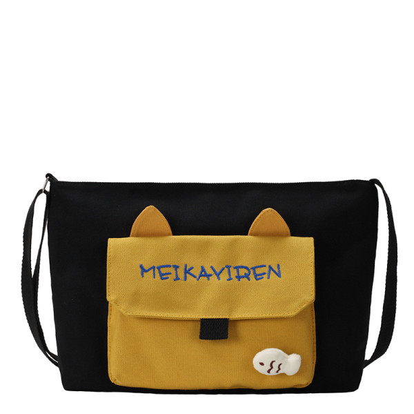 Naiste vabaajakott suure esitaskuga