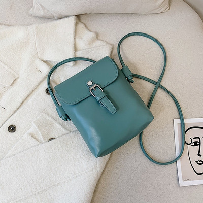 Alkalmi bőrtáska hosszú fogantyúval