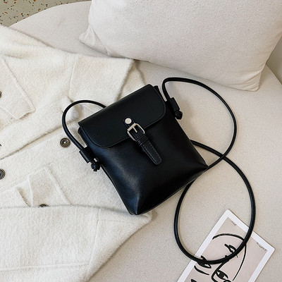 Alkalmi bőrtáska hosszú fogantyúval