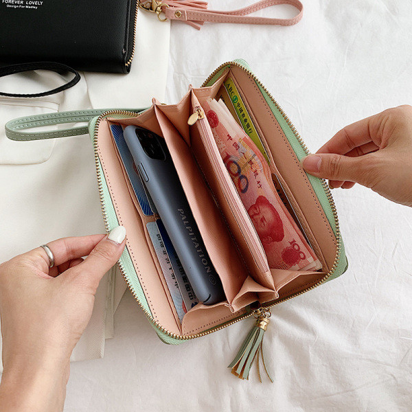 Καθημερινό γυναικείο πορτοφόλι με επιγραφή και λαβή