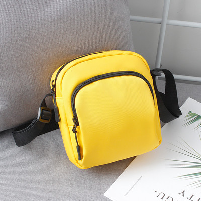 Meeste väike pika sangaga kott