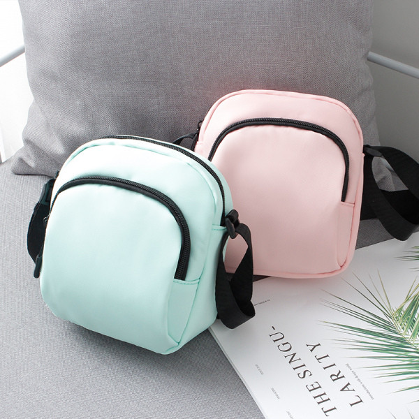 Meeste väike pika sangaga kott