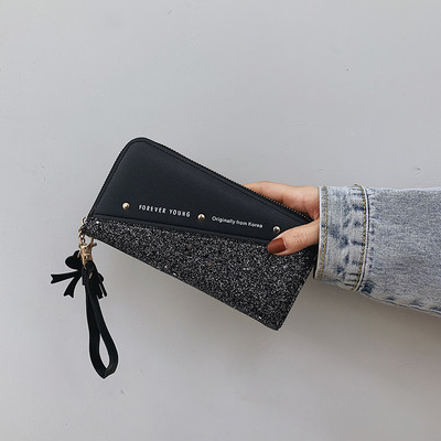 Fényes hatású, feliratos női pénztárca