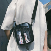 Modern férfi válltáska csattal