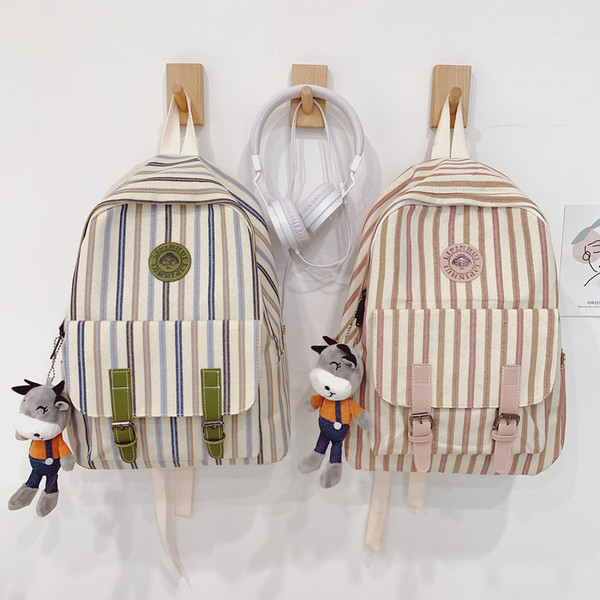 Csíkos női nagy hátizsák széles pántokkal