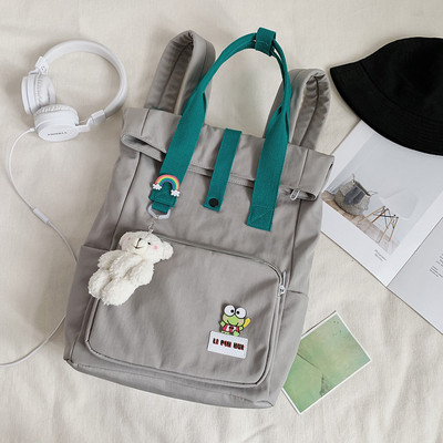 Sport és mindennapi női hátizsák nagy első zsebbel