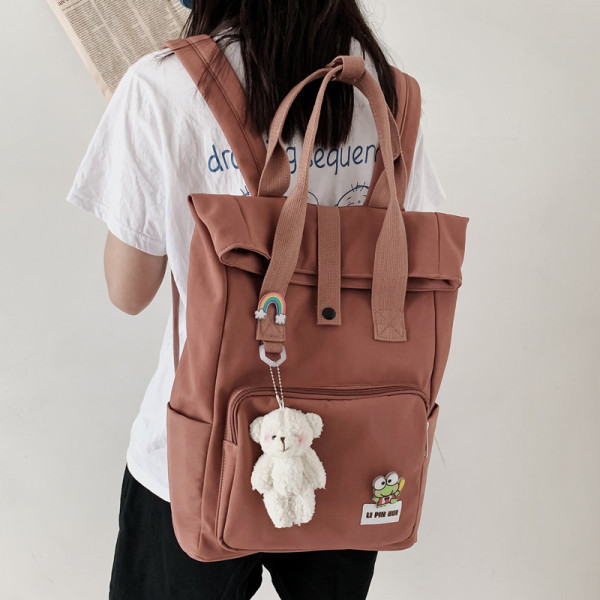 Sport és mindennapi női hátizsák nagy első zsebbel