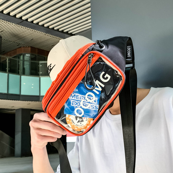 Férfi válltáska felirattal