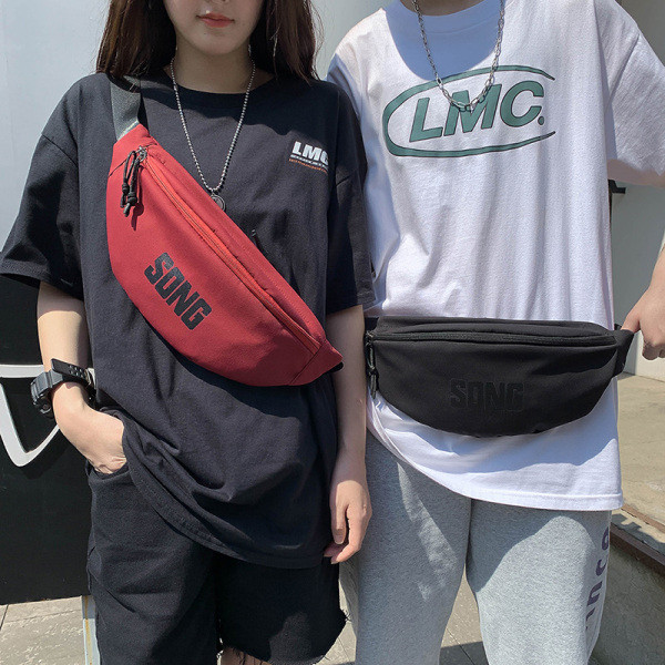 Ikdienas vīriešu soma ar uzrakstu un rāvējslēdzēju