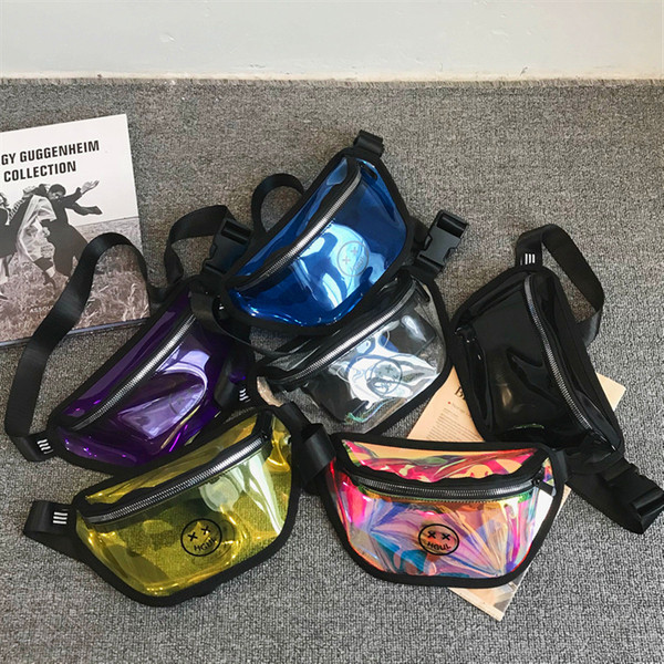 Átlátszó férfi válltáska