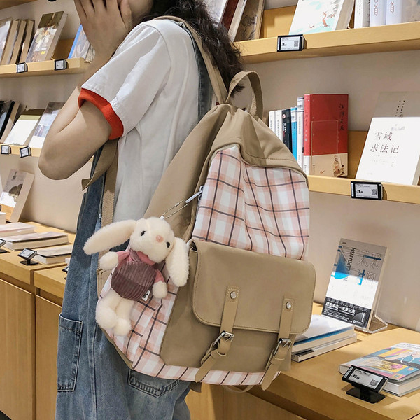 Női mindennapi hátizsák nagy első zsebbel