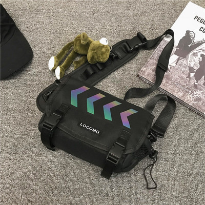 Igapäevane meeste õlakott kirjaga