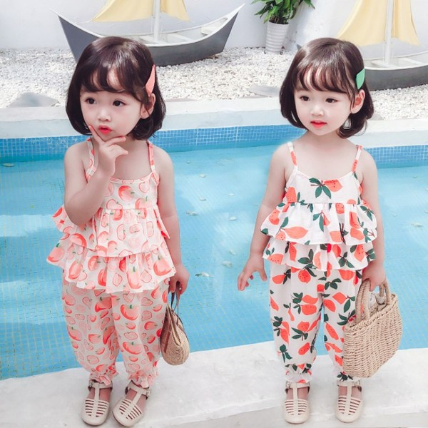 Moodne trükiga lastekomplekt