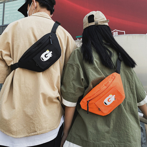 Ανδρική τσάντα casual με φερμουάρ και απλικέ