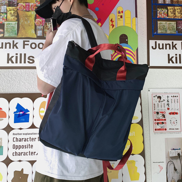 Női napi hátizsák rövid füllel - férfiaknak és nőknek