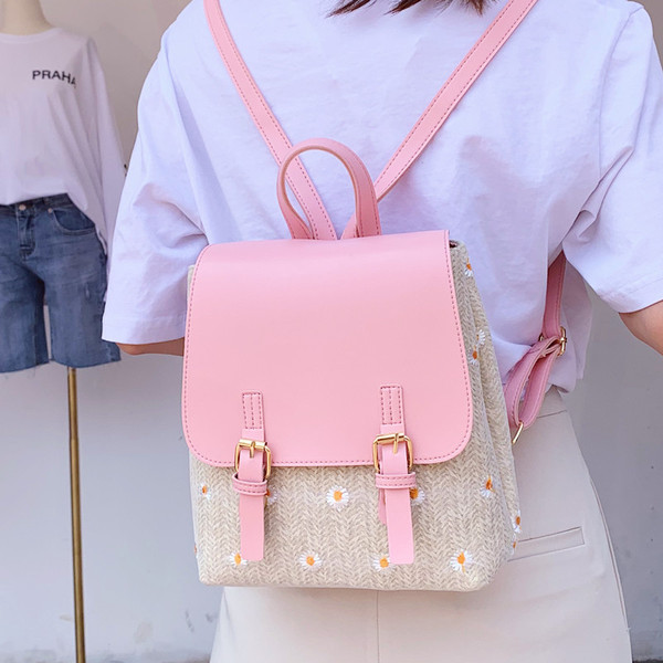 Modern női hátizsák színes hímzéssel