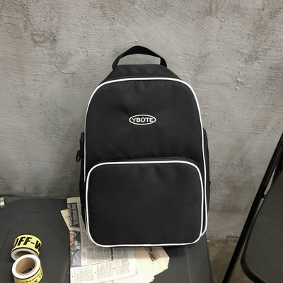 Női mindennapi hátizsák nagy első zsebbel