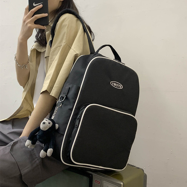 Női mindennapi hátizsák nagy első zsebbel