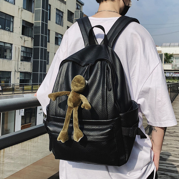 Női mindennapi hátizsák széles pántokkal