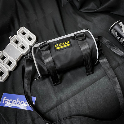 Modern férfi átlátszó táska hosszú füllel