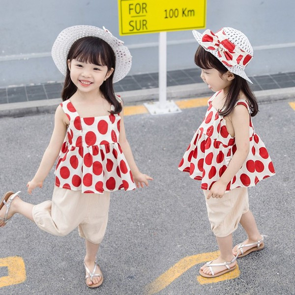 Mūsdienīgs bērnu bikšu komplekts un tops ar kvadrātveida kakla izgriezumu