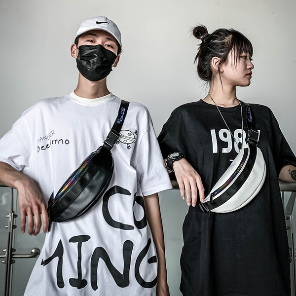 Μοντέρνα ανδρική τσάντα από οικολογικό δέρμα με φερμουάρ