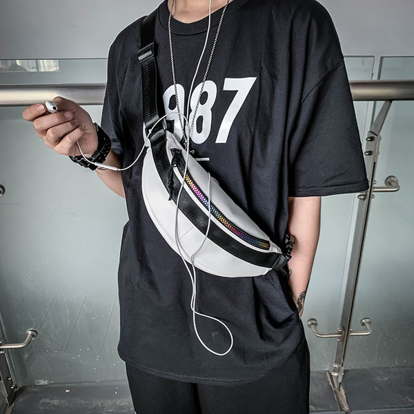 Μοντέρνα ανδρική τσάντα από οικολογικό δέρμα με φερμουάρ