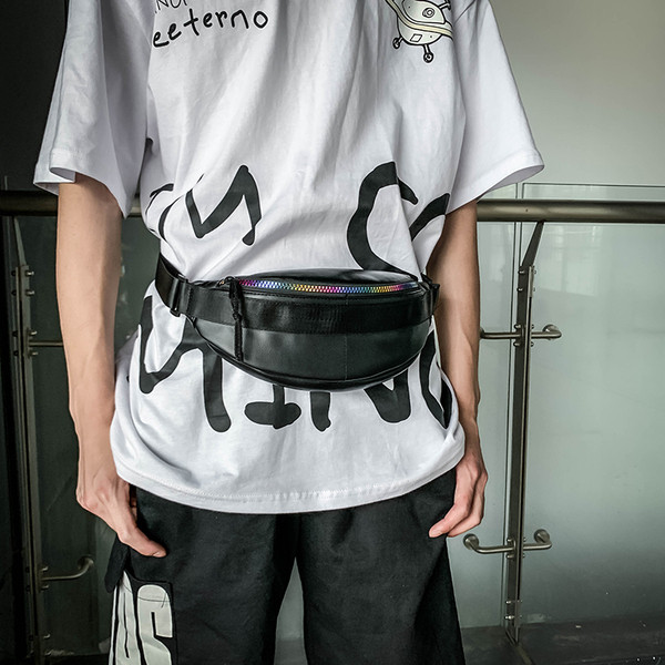 Μοντέρνα ανδρική τσάντα από οικολογικό δέρμα με φερμουάρ