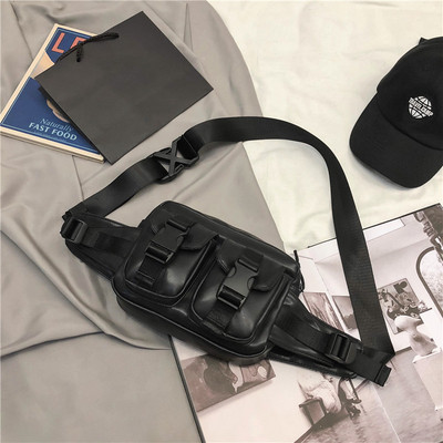 Modern férfi táska eco bőrből, csatokkal