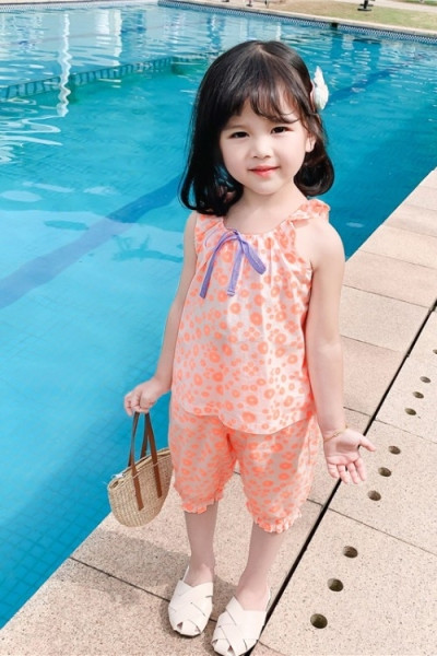 Két részből álló gyerekkészlet nyomattal és szalaggal