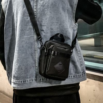 Модерна мъжка чанта за рамо с дълга и къса дръжка