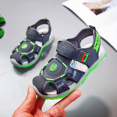 Új matricás gyerekszandál modell - fiúknak