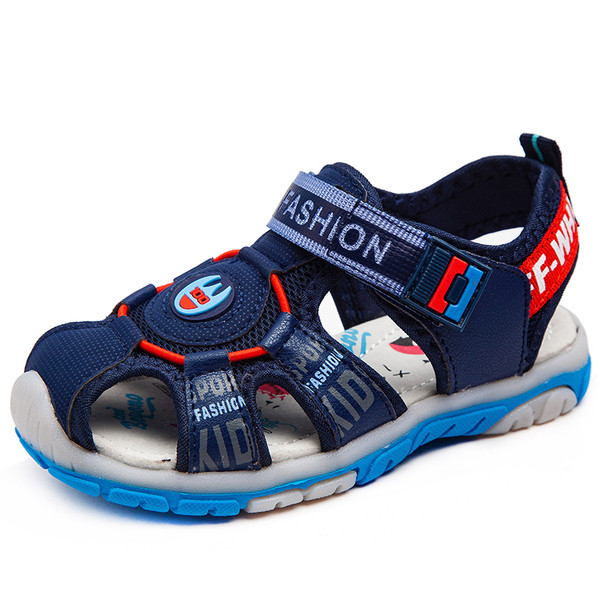 Új matricás gyerekszandál modell - fiúknak