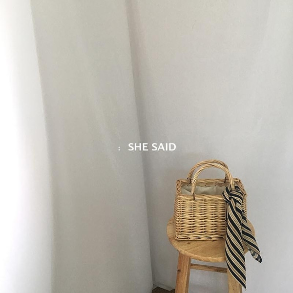 Női bambusz táska rövid füllel