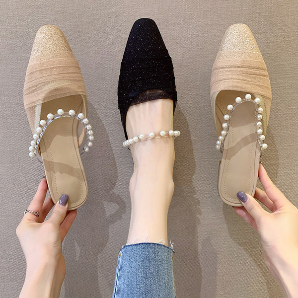 Stilīgs sieviešu čību smails modelis ar pērlēm