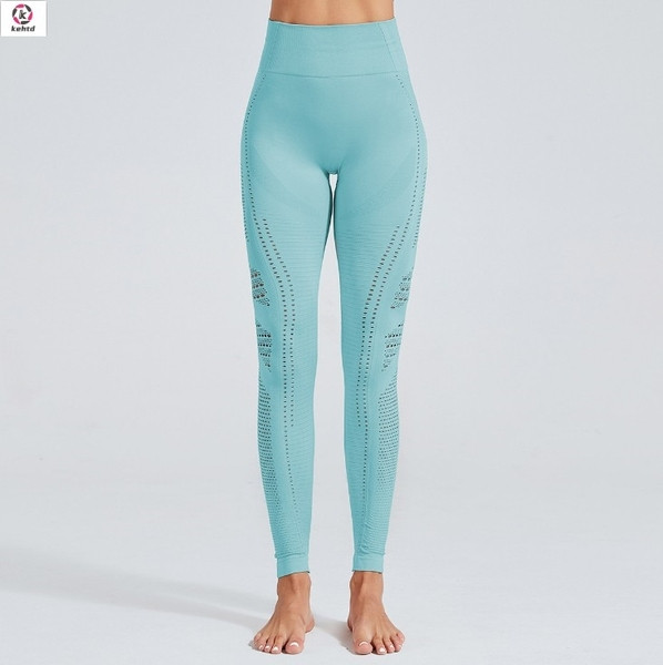 Γυναικεία αθλητικά κολάν από αναπνεύσιμο ύφασμα