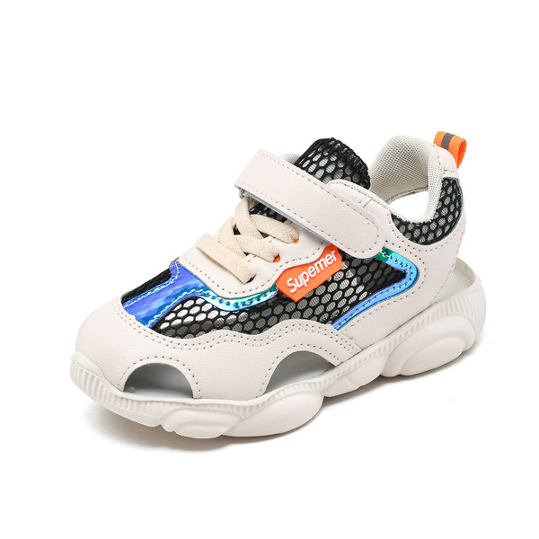 Új matricás gyerekszandál modell fiúknak