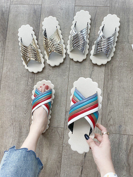 Eko bőrből készült alkalmi papucs lapos talppal