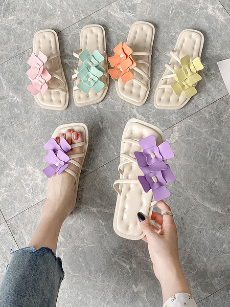 Papuci moderni de dama cu talpa plata si decor 3D in forma de flori