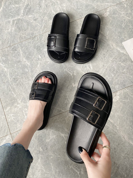 Alkalmi női papucs lapos talppal, két modellben