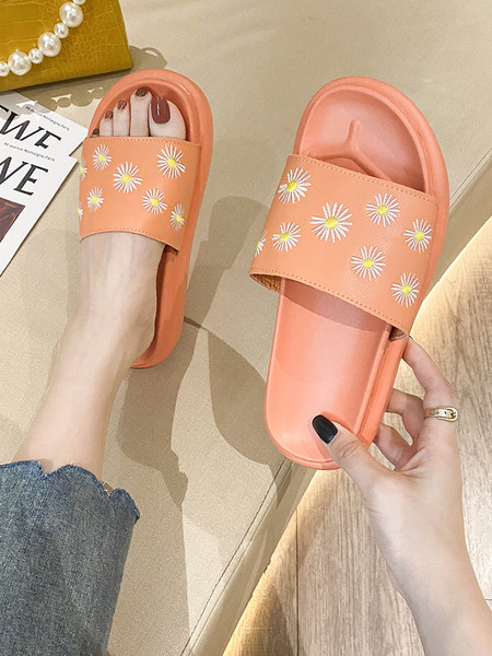 Alkalmi női papucs virágos hímzéssel